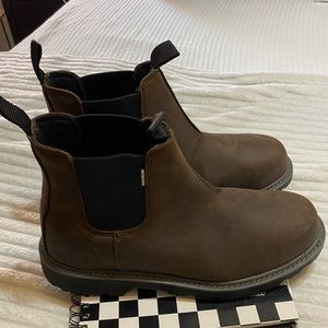 🔥 Wolverine Chelsea Boots